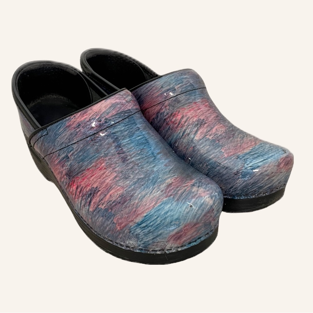 Dansko Cotton Candy Clogs Size 36